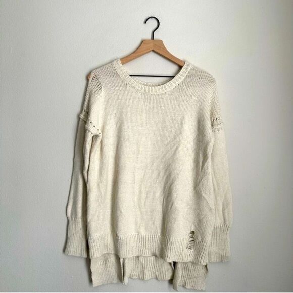 WILDFOX cream distressed sweater - Picture 2 of 6